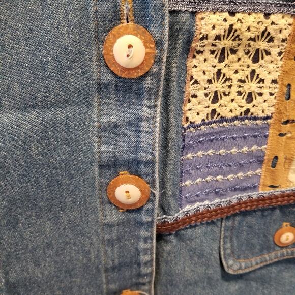 Vintage 90's Boho Denim Vest Gypsey Style Button Vest Petites Size 14 - Picture 9 of 10